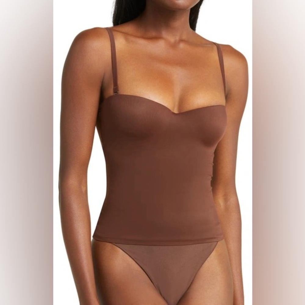 SKIMS CONTOUR LIFT TANK in Cocoa NEW